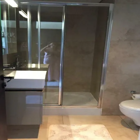 Luxury Residance 5 Min To Metro * Istanbul